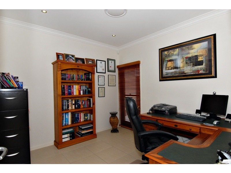 20 Raptor Parade, Banksia Beach QLD 4507