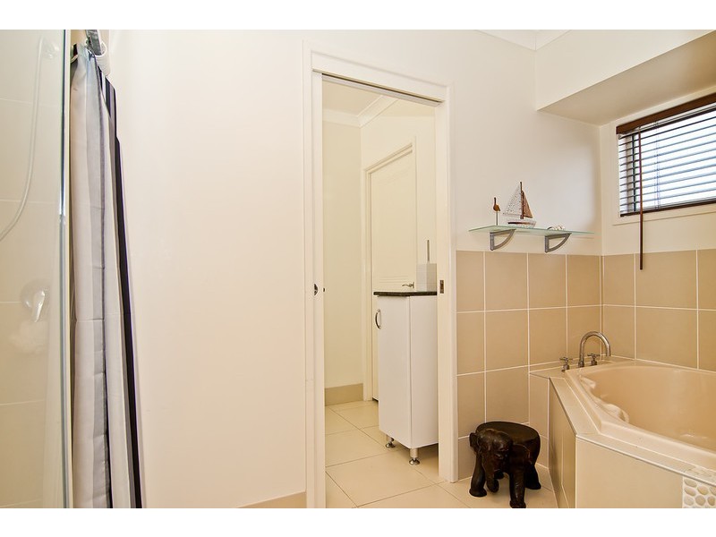 44 Bilinga Court, Sandstone Point QLD 4511