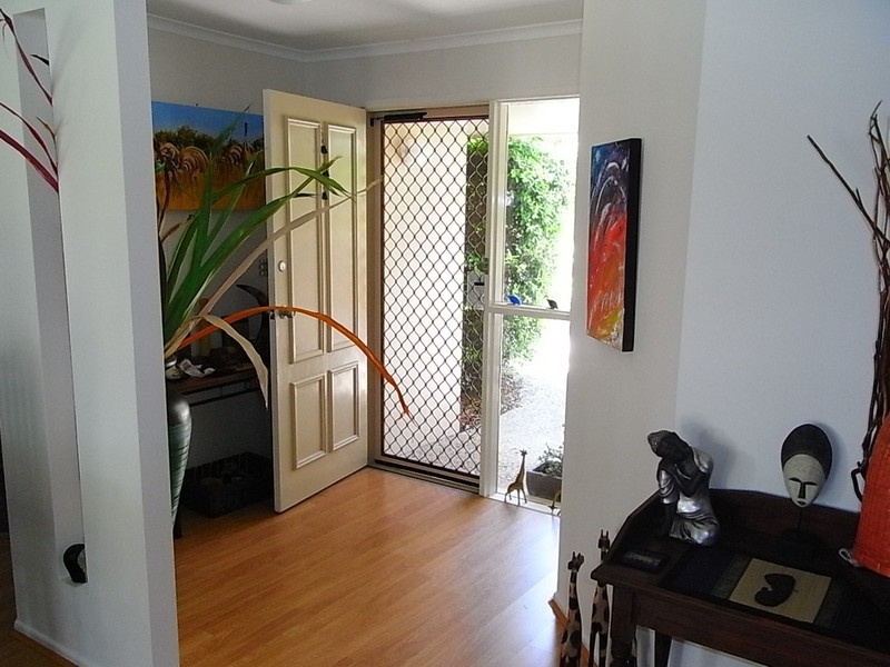 28 Topsail Circuit, Banksia Beach QLD 4507