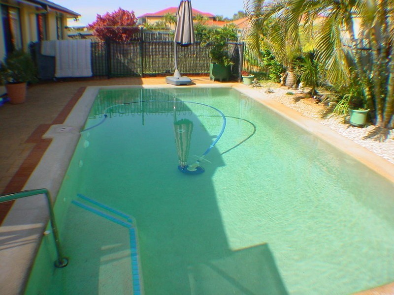 12 Seahorse Court, Banksia Beach QLD 4507