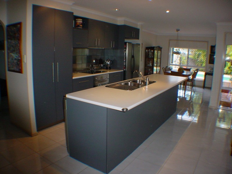 35 Avon Avenue, Banksia Beach QLD 4507