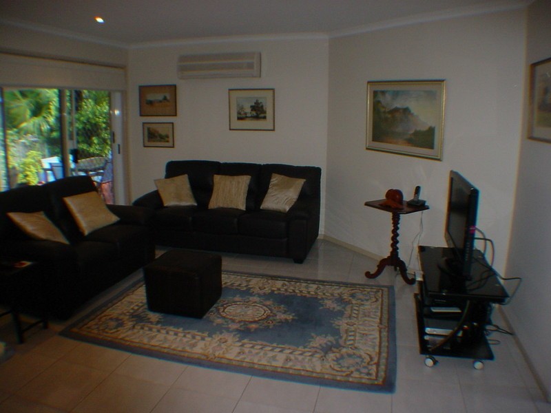 35 Avon Avenue, Banksia Beach QLD 4507