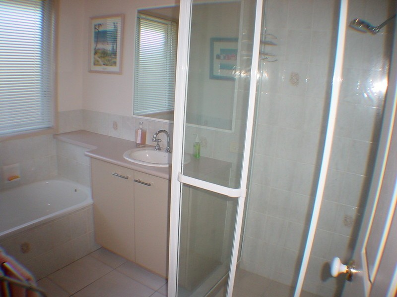 35 Avon Avenue, Banksia Beach QLD 4507