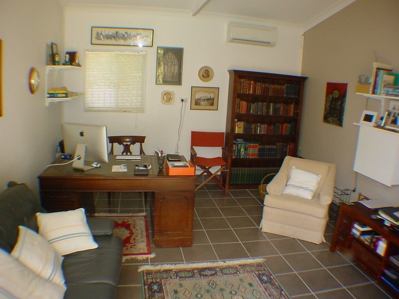 35 Avon Avenue, Banksia Beach QLD 4507