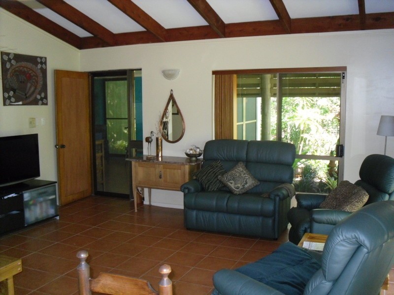 39 Ford Street, Bongaree QLD 4507