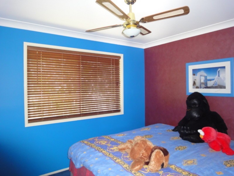 24 Anchor Court, Banksia Beach QLD 4507