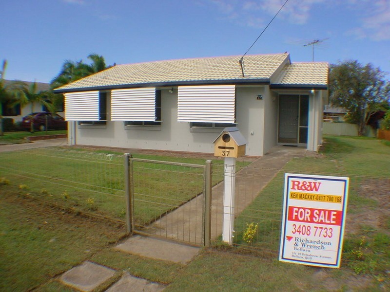37 Brookes Crescent, Woorim QLD 4507