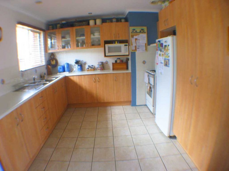 20 Pheasant Avenue, Banksia Beach QLD 4507