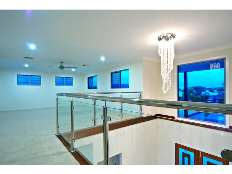 12 Oriole Close, Banksia Beach QLD 4507