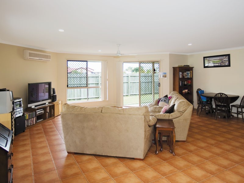 1/38 Flamingo Drive, Banksia Beach QLD 4507
