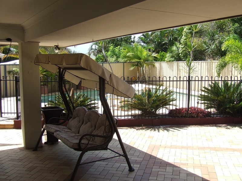 6 Brigantine Place, Banksia Beach QLD 4507