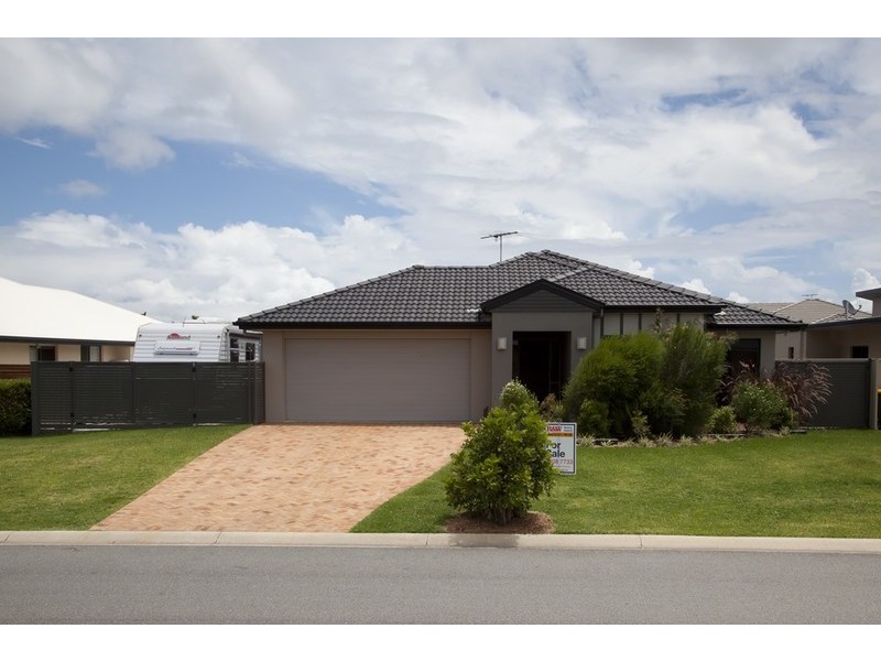 23 Raptor Parade, Banksia Beach QLD 4507