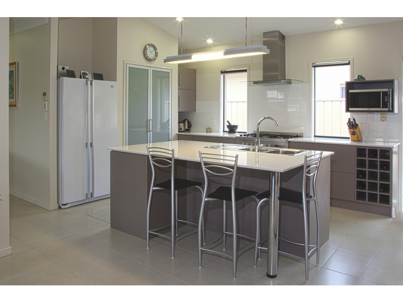 23 Raptor Parade, Banksia Beach QLD 4507
