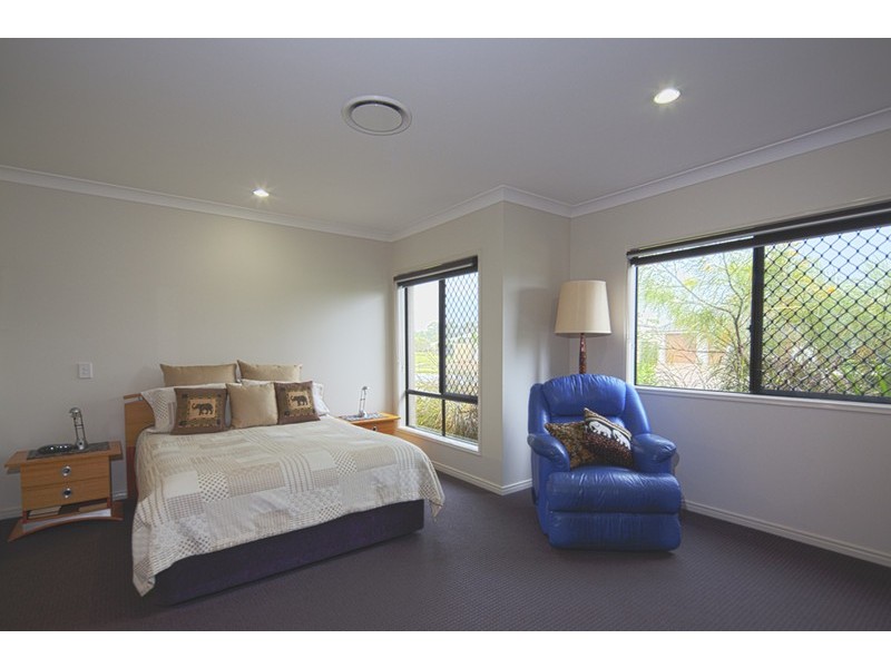 23 Raptor Parade, Banksia Beach QLD 4507