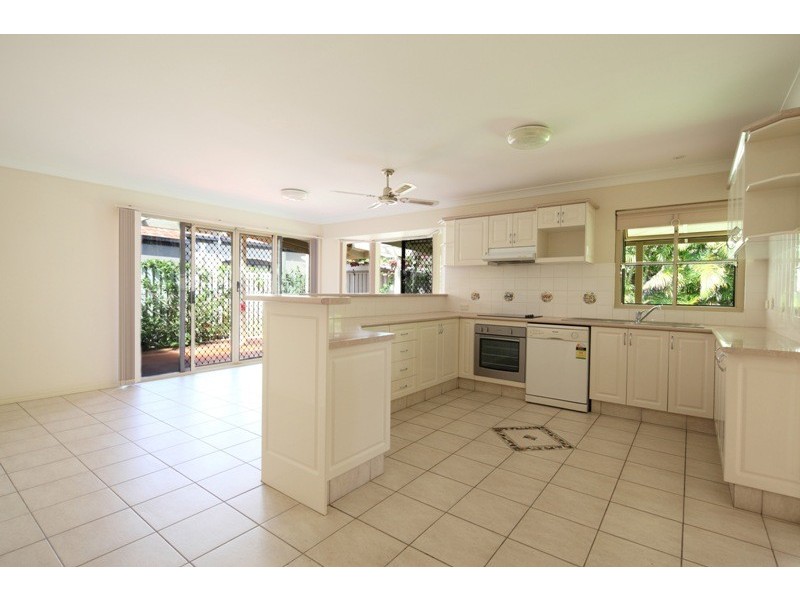 38 Voyagers Drive, Banksia Beach QLD 4507