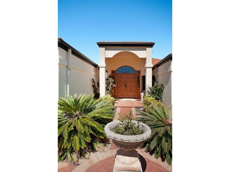 53 Voyagers Drive, Banksia Beach QLD 4507