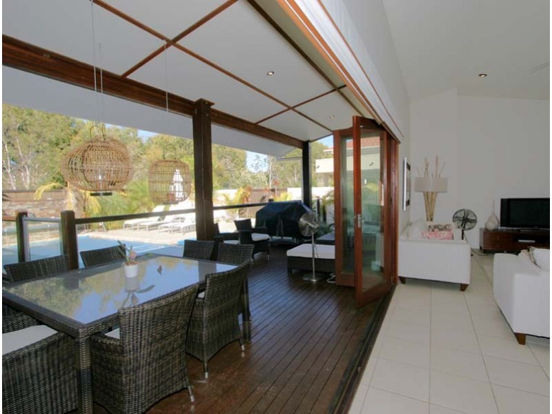 28 Marina Boulevarde, Banksia Beach QLD 4507