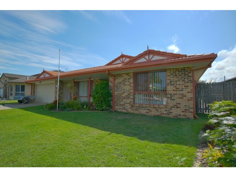 95 Avon Avenue, Banksia Beach QLD 4507