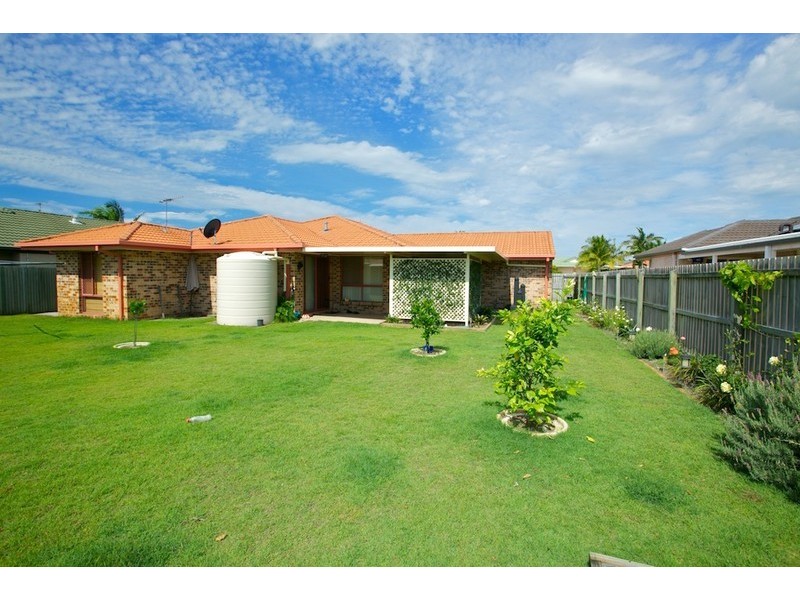 95 Avon Avenue, Banksia Beach QLD 4507