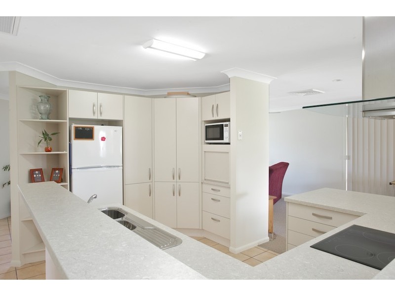 95 Avon Avenue, Banksia Beach QLD 4507