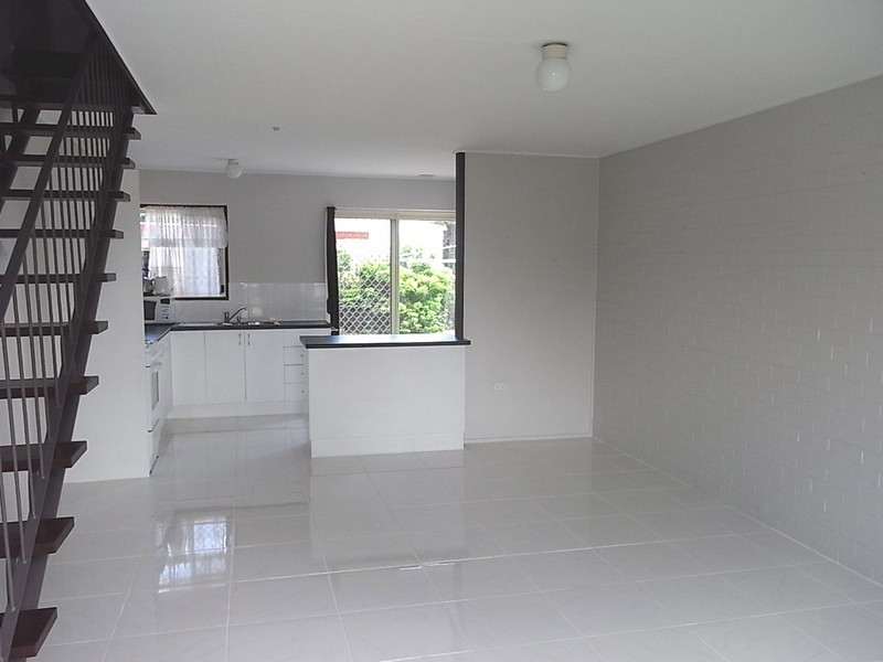 4/34 Benabrow Avenue, Bongaree QLD 4507