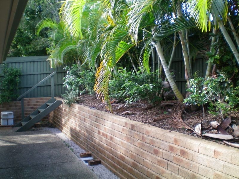 2/113 Cosmos Avenue, Banksia Beach QLD 4507