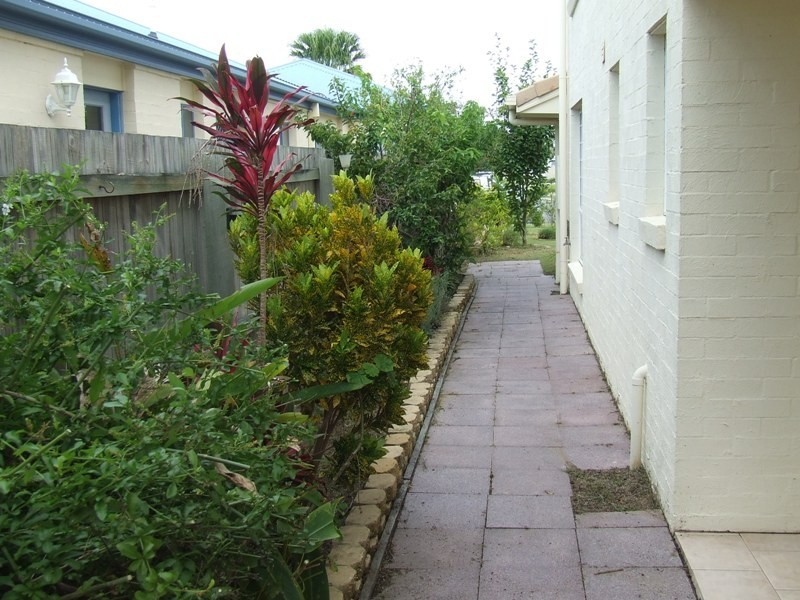 13 Albatross Court, Banksia Beach QLD 4507
