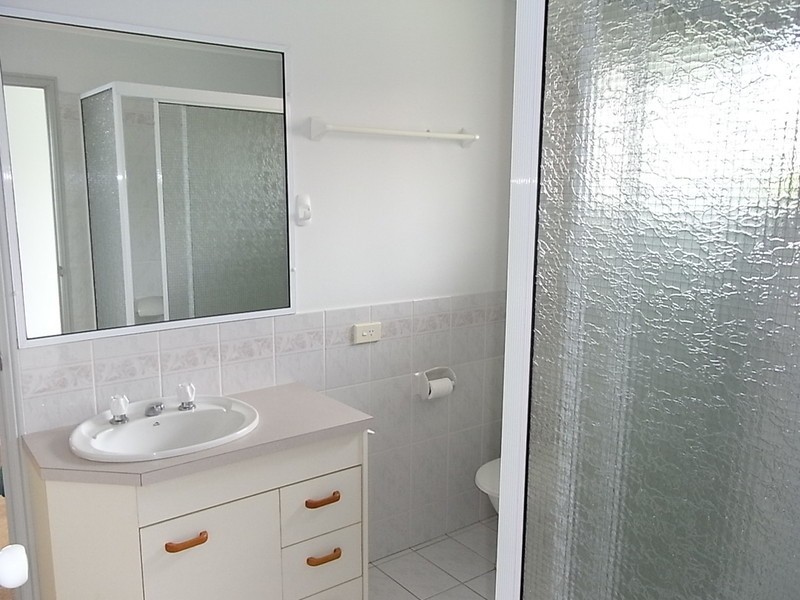 1/24 Fifth Avenue, Bongaree QLD 4507