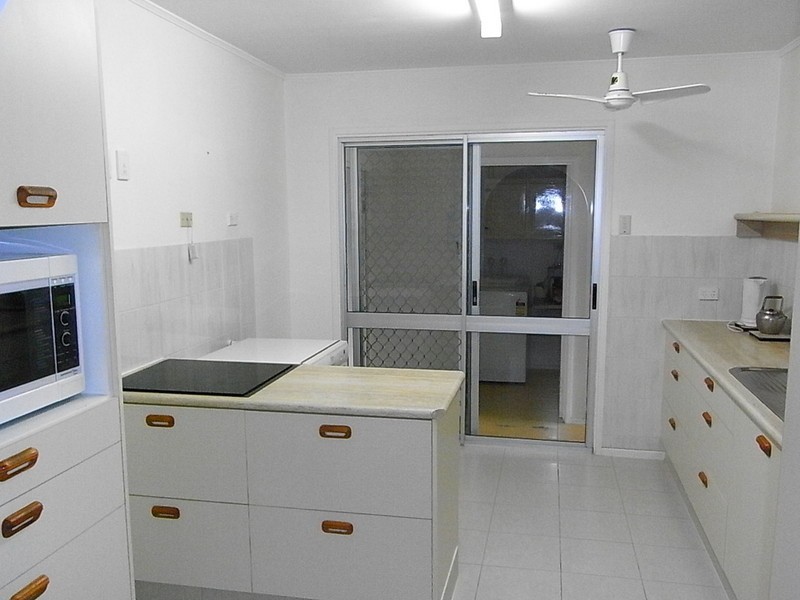 16 Penguin Street, Bongaree QLD 4507