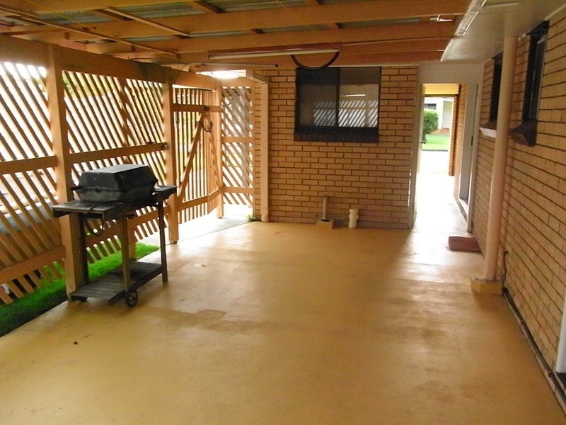 16 Penguin Street, Bongaree QLD 4507