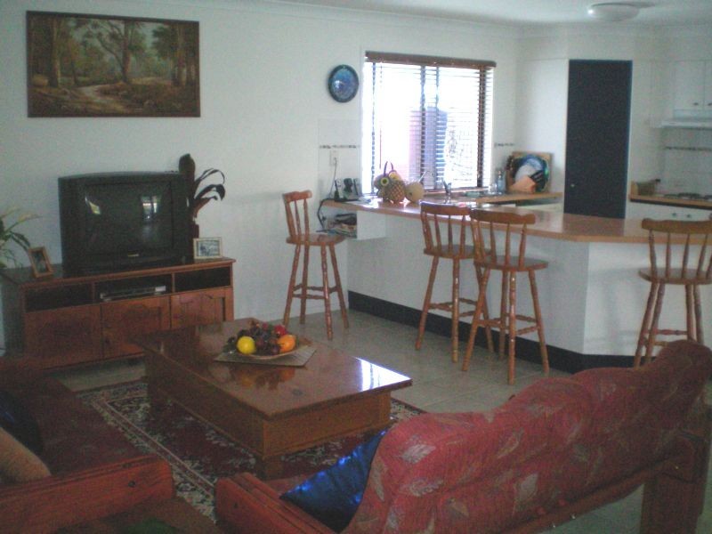 5 Albatross Court, Banksia Beach QLD 4507