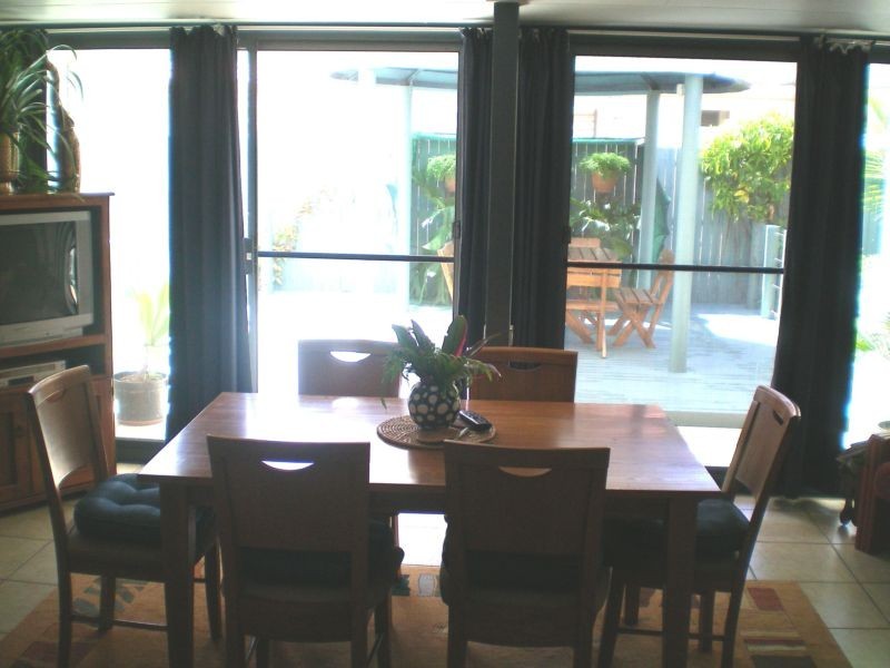 5 Albatross Court, Banksia Beach QLD 4507