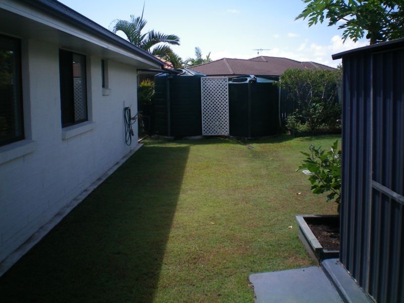 5 Albatross Court, Banksia Beach QLD 4507