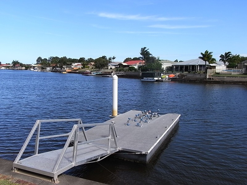 2/14 Jasmin Drive, Bongaree QLD 4507