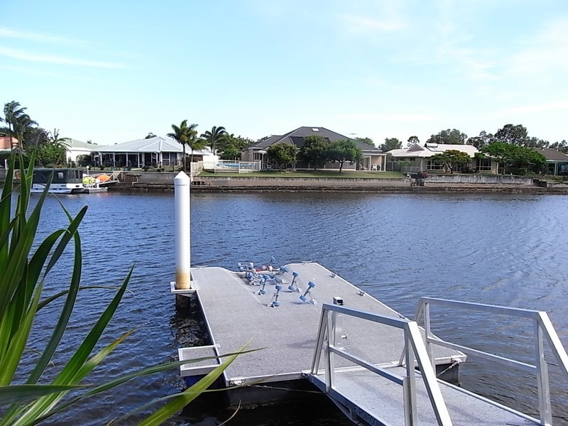 2/14 Jasmin Drive, Bongaree QLD 4507