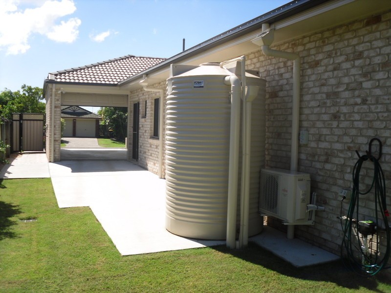 2/8 Bowsprit Crescent, Banksia Beach QLD 4507