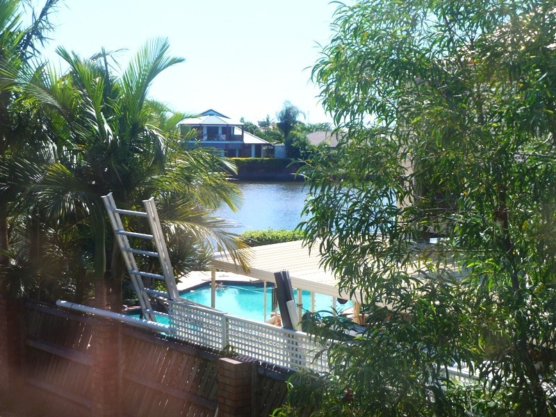 9 Daniel Place, Banksia Beach QLD 4507