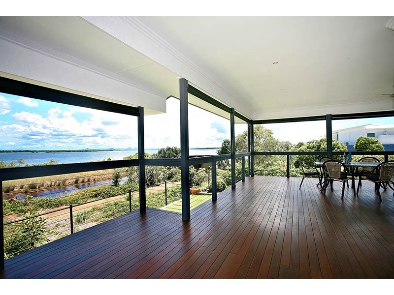 2 Oriole Close, Banksia Beach QLD 4507