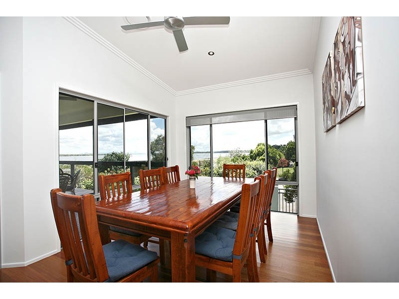 2 Oriole Close, Banksia Beach QLD 4507