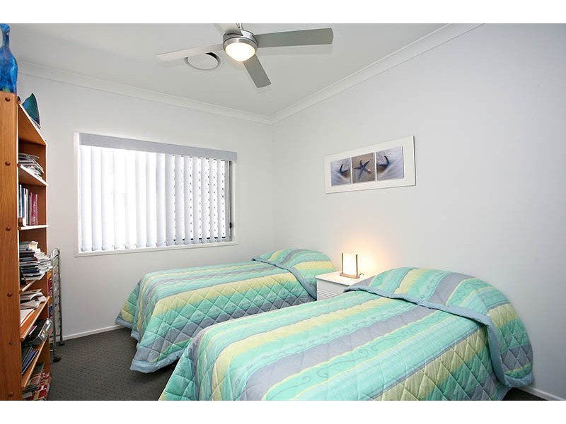 2 Oriole Close, Banksia Beach QLD 4507