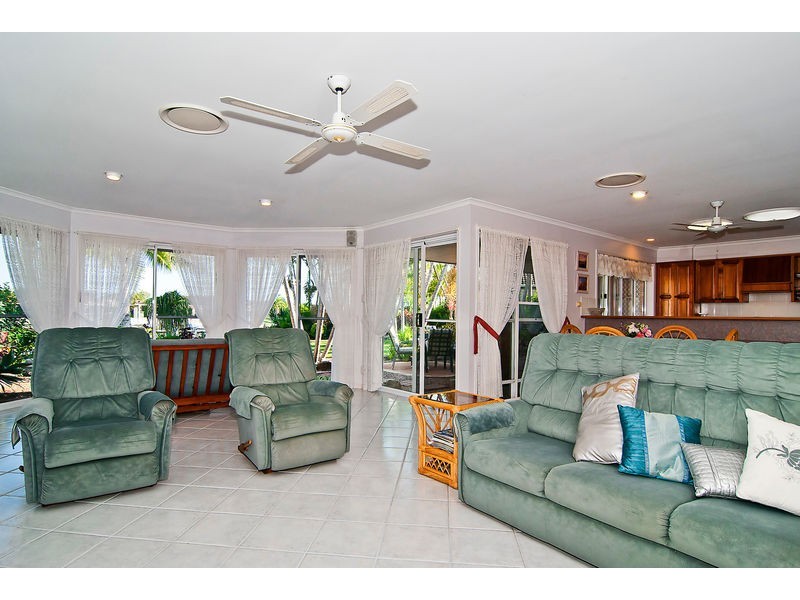 51 Pacific Drive, Banksia Beach QLD 4507