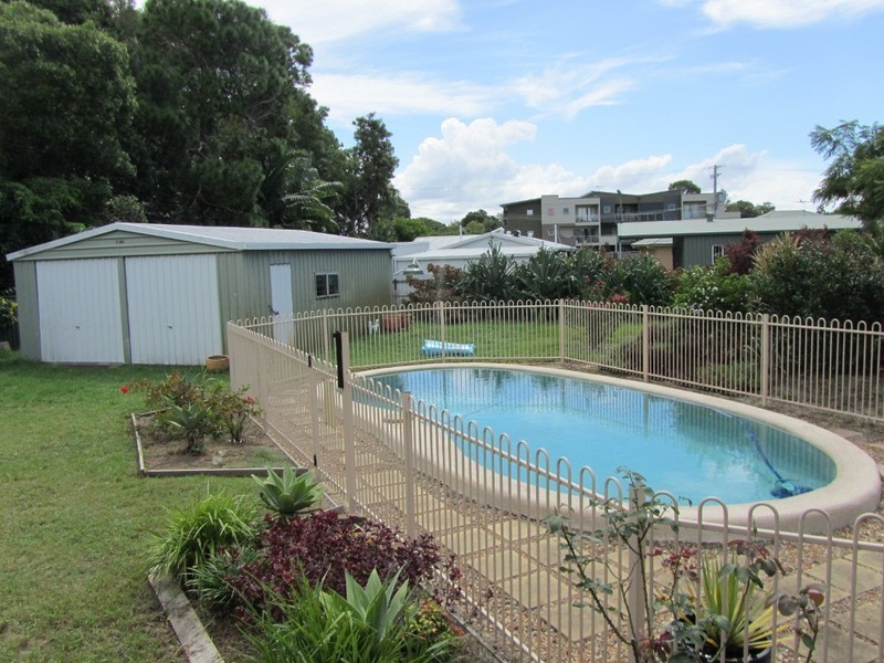 5 Rose Court, Bongaree QLD 4507