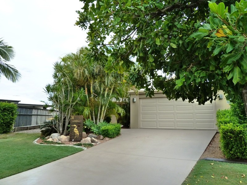34 Teal Boulevarde, Banksia Beach QLD 4507