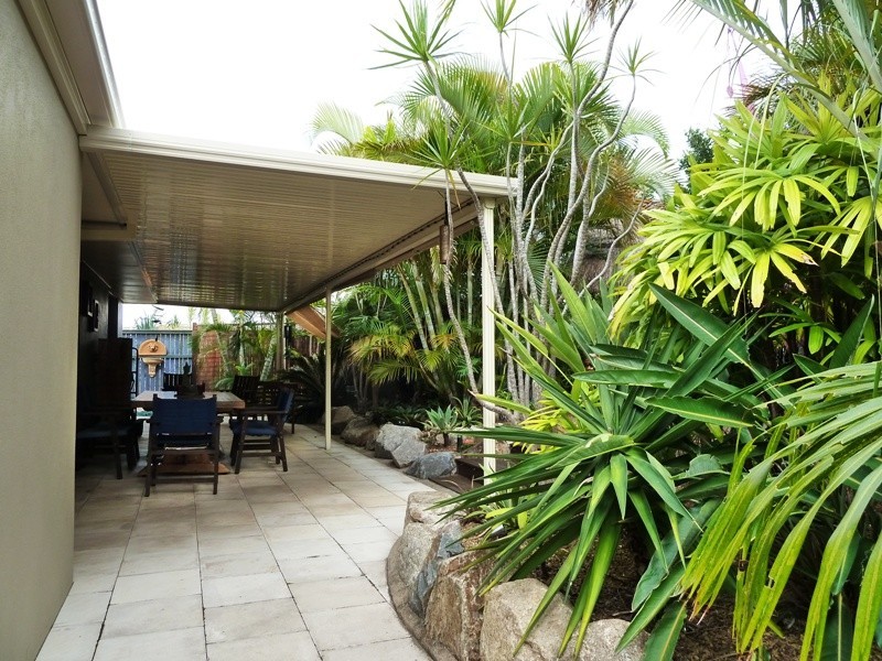 34 Teal Boulevarde, Banksia Beach QLD 4507