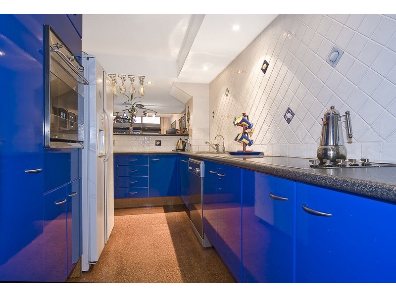 A16 Spinnaker Drive, Sandstone Point QLD 4511