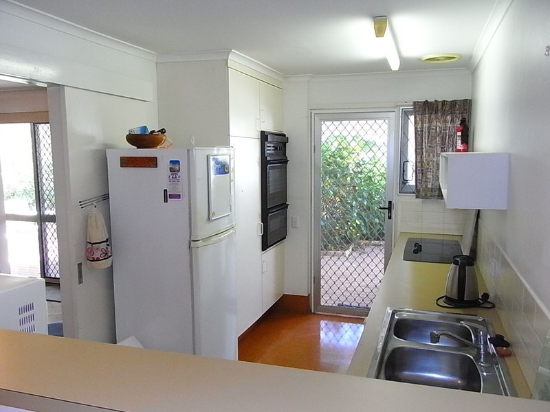 B33 Spinnaker Drive, Sandstone Point QLD 4511