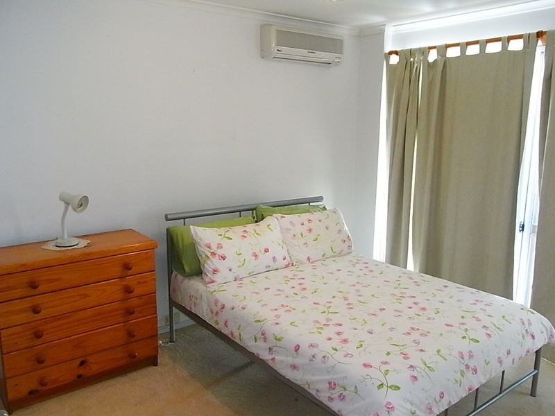 B33 Spinnaker Drive, Sandstone Point QLD 4511