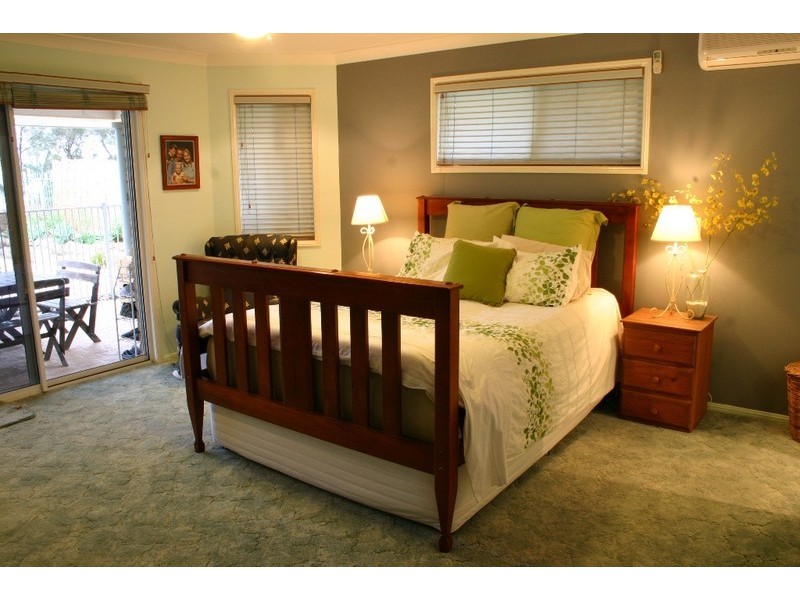 9 Avalon Street, Sandstone Point QLD 4511