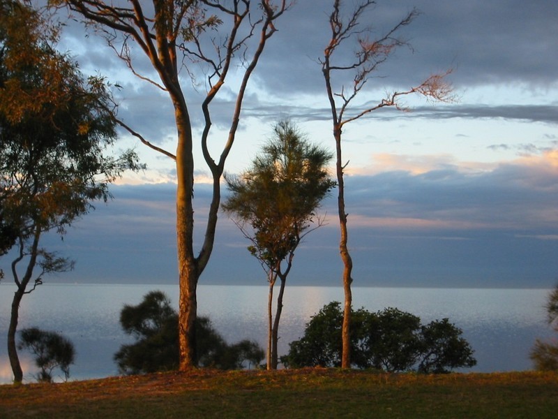 9 Avalon Street, Sandstone Point QLD 4511