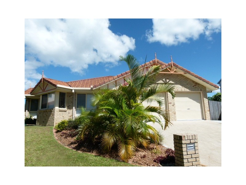 5 Masthead Court, Banksia Beach QLD 4507